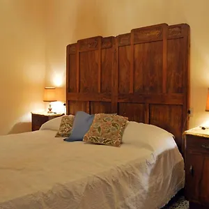Lady Cocca Bed & Breakfast